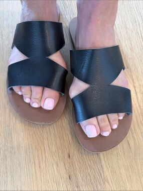 Volcom Black Crisscross Slide Sandals